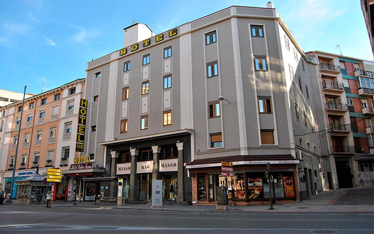 Hotel Pedro Torres Куенка Екстериор снимка